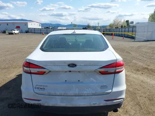 2019 Ford Fusion SEL with VIN 3FA6P0CD8KR117614, listed as a IAAI auction lot 42105025 with 135,801 mi miles and . Bid and sale history available at DreamBid. Image 17.