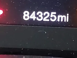 2019 Jeep Renegade Latitude z VIN ZACNJBBB0KPK39166, wystawiony jako IAAI lot #42074306 z przebiegiem 84 325 mil mil oraz . Historia ofert i sprzedaży dostępna na DreamBid. Obrazek 16.