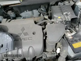 2020 Mitsubishi Outlander SE с VIN JA4AD3A35LZ040667, выставлен на аукционе Copart как лот 64966045 с пробегом 90 657 миль миль и Списание • Salvage title. История ставок и продаж доступна на DreamBid. Изображение 14.