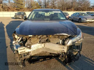 2021 Nissan Altima SV z VIN 1N4BL4DW5MN352706, wystawiony jako Copart lot #87617955 z przebiegiem 42 213 mil mil oraz Szkoda całkowita • Salvage title. Historia ofert i sprzedaży dostępna na DreamBid. Obrazek 5.