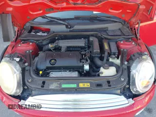 2008 MINI Hardtop with VIN WMWMF33588TT64697, listed as a IAAI auction lot 41831695 with 143,462 mi miles and . Bid and sale history available at DreamBid. Image 10.