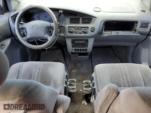 2002 Toyota Sienna CE with VIN 4T3ZF19C02U468964, listed as a Copart auction lot 72051864 with 205,135 mi miles and Salvage Title. Bid and sale history available at carsss.com. Image 8.
