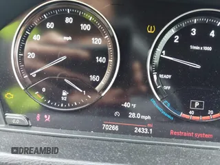 2018 BMW X1 xDrive28i with VIN WBXHT3C38J5L31322, listed as a IAAI auction lot 42260190 with 70,266 mi miles and . Bid and sale history available at DreamBid. Image 15.