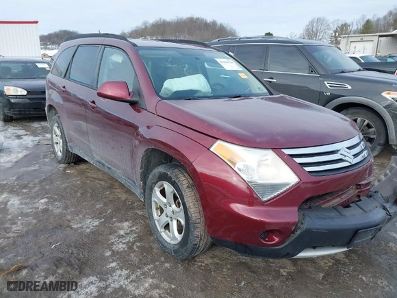 2008 Suzuki XL7 Luxury with VIN 2S3DA417986122300, listed as a IAAI auction lot 41416734 with 140,055 mi miles. Bid and sale history available at carsss.com. Image 1.