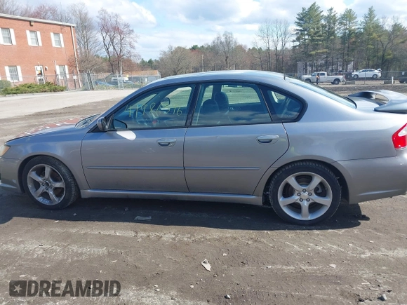 2008 Subaru Legacy Limited with VIN 4S3BL626187224899, listed as a IAAI auction lot 41986396 with 221,268 mi miles and . Bid and sale history available at DreamBid. Image 14.