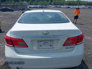 2012 Lexus ES 330 z VIN JTHBK1EG9C2488242, wystawiony jako IAAI lot #42603759 z przebiegiem 342 905 mil mil oraz . Historia ofert i sprzedaży dostępna na DreamBid. Obrazek 16.