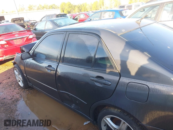 2004 Lexus IS 300/350 with VIN JTHBD192140094109, listed as a IAAI auction lot 41189464 with 357,801 mi miles and . Bid and sale history available at carsss.com. Image 14.