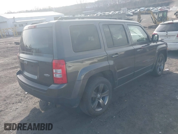 2015 Jeep Patriot High Altitude with VIN 1C4NJPFA1FD262834, listed as a IAAI auction lot 41758106 with 113,643 mi miles and . Bid and sale history available at DreamBid. Image 4.