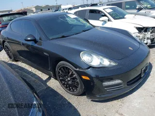 2011 Porsche Panamera z VIN WP0AA2A77BL013757, wystawiony jako IAAI lot #42386546 z przebiegiem 138 807 mil mil oraz . Historia ofert i sprzedaży dostępna na DreamBid. Obrazek 1.