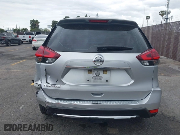 2018 Nissan Rogue S with VIN KNMAT2MT2JP605822, listed as a IAAI auction lot 42061477 with 114,808 mi miles. Bid and sale history available at carsss.com. Image 16.