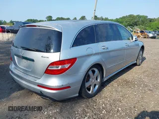 2011 Mercedes-Benz R 350 with VIN 4JGCB6FE3BA116931, listed as a IAAI auction lot 42577633 with 84,634 mi miles and . Bid and sale history available at DreamBid. Image 4.