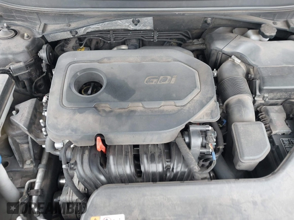 2016 Hyundai Sonata Sport with VIN 5NPE34AF6GH346509, listed as a IAAI auction lot 42082345 with 93,822 mi miles and . Bid and sale history available at DreamBid. Image 10.