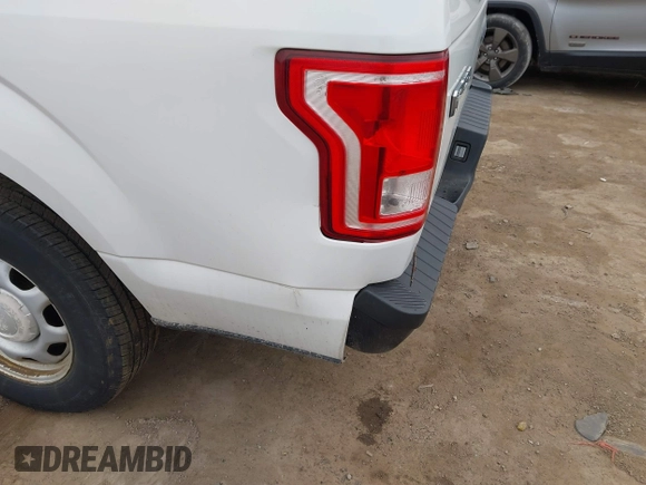 2015 Ford F-150 XL with VIN 1FTEX1C89FFC28643, listed as a IAAI auction lot 41740605 with 317,438 mi miles. Bid and sale history available at carsss.com. Image 17.