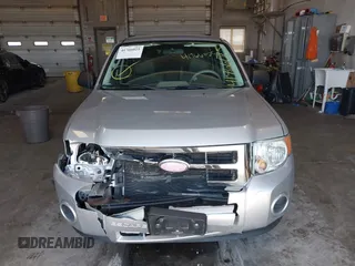 2012 Ford Escape XLS with VIN 1FMCU9C70CKB93771, listed as a IAAI auction lot 41766025 with 151,975 mi miles and . Bid and sale history available at DreamBid. Image 12.