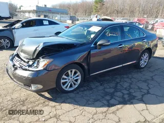 2011 Lexus ES with VIN JTHBK1EG7B2422013, listed as a IAAI auction lot 41823468 with 318,953 mi miles and . Bid and sale history available at carsss.com. Image 18.
