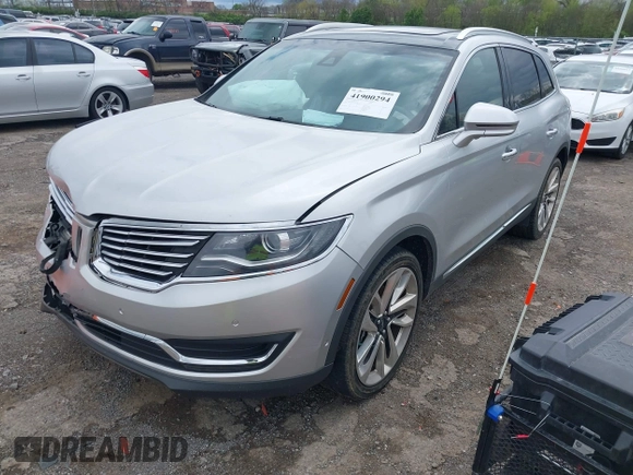 2016 Lincoln MKX Reserve with VIN 2LMPJ8LP8GBL84279, listed as a IAAI auction lot 41900294 with 70,958 mi miles. Bid and sale history available at carsss.com. Image 17.