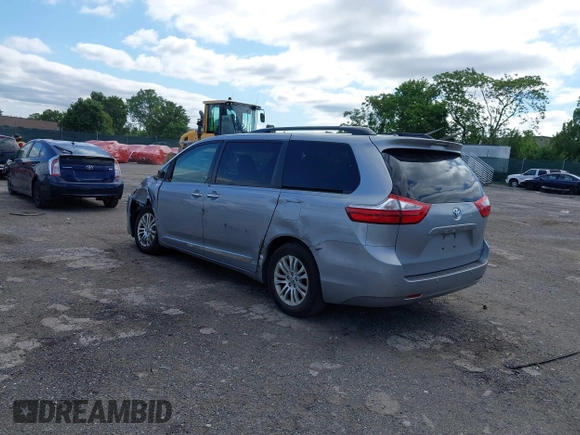 2017 Toyota Sienna XLE Auto Access Seat с VIN 5TDYZ3DC9HS819788, выставлен на аукционе IAAI как лот 42296376 с пробегом 77 094 миль миль и . История ставок и продаж доступна на DreamBid. Изображение 3.