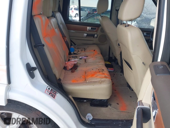 2015 Land Rover LR4 HSE with VIN SALAG2V65FA753110, listed as a IAAI auction lot 41549015 with 185,288 mi miles and . Bid and sale history available at DreamBid. Image 8.