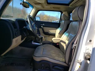 2007 Hummer H3 SUV with VIN 5GTDN13E578118131, listed as a Copart auction lot 79764704 with 167,292 mi miles and Clean Title. Bid and sale history available at DreamBid. Image 7.