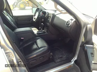 2009 Ford Explorer XLT with VIN 1FMEU73869UA17990, listed as a IAAI auction lot 41787675 with 198,364 mi miles. Bid and sale history available at carsss.com. Image 5.