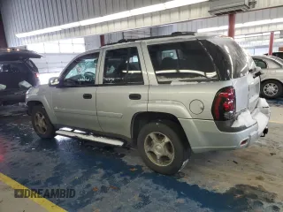 2008 Chevrolet TrailBlazer LT w/3LT with VIN 1GNDT13S182137225, listed as a Copart auction lot 87650585 with 274,470 mi miles and Salvage Title. Bid and sale history available at carsss.com. Image 2.