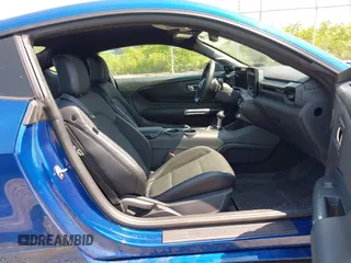 2024 Ford Mustang GT z VIN 1FA6P8CF8R5419756, wystawiony jako IAAI lot #42482363 z przebiegiem 20 480 mil mil oraz . Historia ofert i sprzedaży dostępna na DreamBid. Obrazek 5.