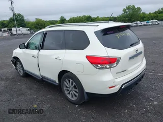 2016 Nissan Pathfinder SL с VIN 5N1AR2MM2GC634840, выставлен на аукционе IAAI как лот 42471319 с пробегом 152 679 миль миль и . История ставок и продаж доступна на DreamBid. Изображение 3.