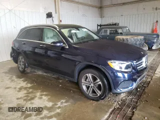 2016 Mercedes-Benz GLC with VIN WDC0G4KB1GF079102, listed as a Copart auction lot 69623882 with 60,205 mi miles. Bid and sale history available at carsss.com. Image 4.