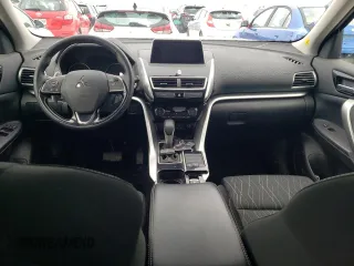 2019 Mitsubishi Eclipse Cross LE z VIN JA4AT4AA8KZ601921, wystawiony jako Copart lot #52165315 z przebiegiem 77 171 mil mil oraz Szkody całkowita. Historia ofert i sprzedaży dostępna na DreamBid. Obrazek 8.