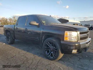 2008 Chevrolet Silverado 1500 LTZ with VIN 2GCEC13J281112046, listed as a Copart auction lot 78277364 with 177,717 mi miles and Salvage Title. Bid and sale history available at carsss.com. Image 4.