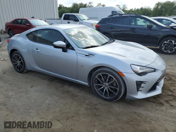 2017 Toyota 86 with VIN JF1ZNAA13H9704020, listed as a Copart auction lot 54116964 with 61,650 mi miles. Bid and sale history available at carsss.com. Image 4.