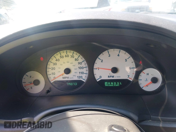 2005 Dodge Caravan SXT z VIN 2D4GP44LX5R581304, wystawiony jako IAAI lot #42709024 z przebiegiem 79 073 mil mil oraz . Historia ofert i sprzedaży dostępna na DreamBid. Obrazek 7.