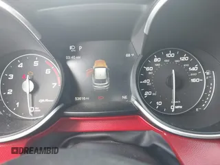 2020 Alfa Romeo Stelvio Ti z VIN ZASPAKBN7L7C92393, wystawiony jako IAAI lot #41824452 z przebiegiem 53 616 mil mil oraz . Historia ofert i sprzedaży dostępna na DreamBid. Obrazek 7.