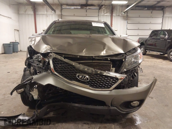 2013 Kia Sorento LX with VIN 5XYKT3A66DG381650, listed as a IAAI auction lot 42400630 with 182,333 mi miles and . Bid and sale history available at DreamBid. Image 13.