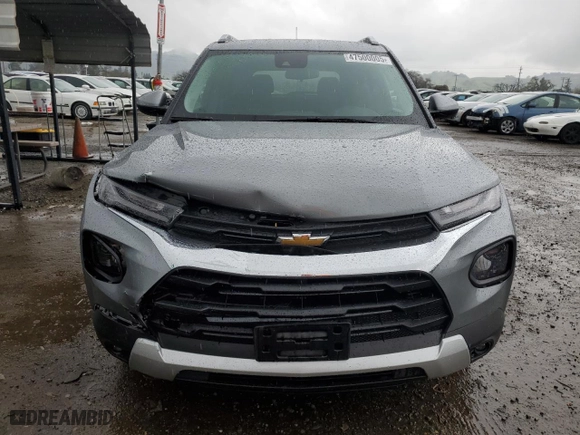 2023 Chevrolet TrailBlazer LT with VIN KL79MPS29PB192808, listed as a Copart auction lot 47500005 with 27,527 mi miles and Salvage Title. Bid and sale history available at carsss.com. Image 5.