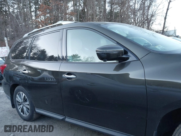 2017 Nissan Pathfinder SV with VIN 5N1DR2MM4HC630884, listed as a IAAI auction lot 41238925 with 114,622 mi miles. Bid and sale history available at carsss.com. Image 14.