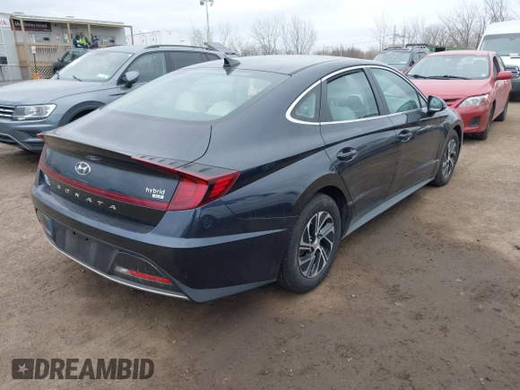 2021 Hyundai Sonata Hybrid Blue with VIN KMHL24JJXMA035579, listed as a IAAI auction lot 41688249 with 31,726 mi miles. Bid and sale history available at carsss.com. Image 4.