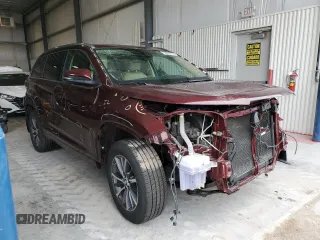 2017 Toyota Highlander XLE z VIN 5TDJZRFH8HS371458, wystawiony jako Copart lot #53861415 z przebiegiem 160 802 mil mil oraz Szkoda całkowita • Salvage title. Historia ofert i sprzedaży dostępna na DreamBid. Obrazek 4.