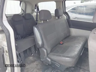 2008 Dodge Grand Caravan SE with VIN 2D8HN44H28R677422, listed as a IAAI auction lot 42084681 with 249,115 mi miles and . Bid and sale history available at DreamBid. Image 8.