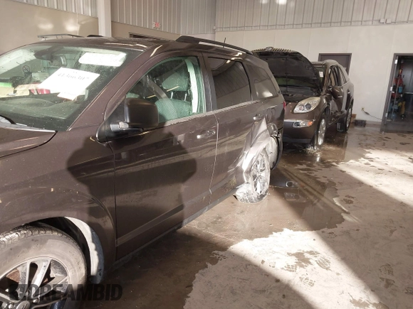 2018 Dodge Journey SE with VIN 3C4PDCAB1JT519745, listed as a IAAI auction lot 41366307 with 131,436 mi miles. Bid and sale history available at carsss.com. Image 18.