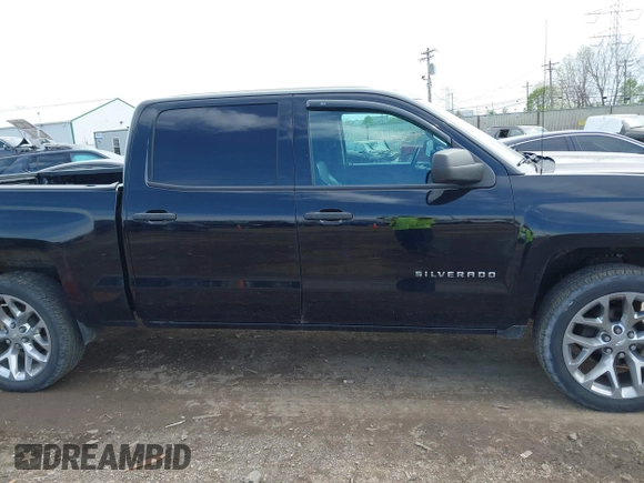 2014 Chevrolet Silverado 1500 LT with VIN 3GCUKREC5EG212432, listed as a IAAI auction lot 42066660 with 190,609 mi miles and . Bid and sale history available at DreamBid. Image 13.