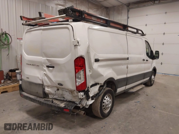 2022 Ford Transit with VIN 1FTBW2Y86NKA06331, listed as a IAAI auction lot 41842602 with 32,869 mi miles and . Bid and sale history available at DreamBid. Image 4.