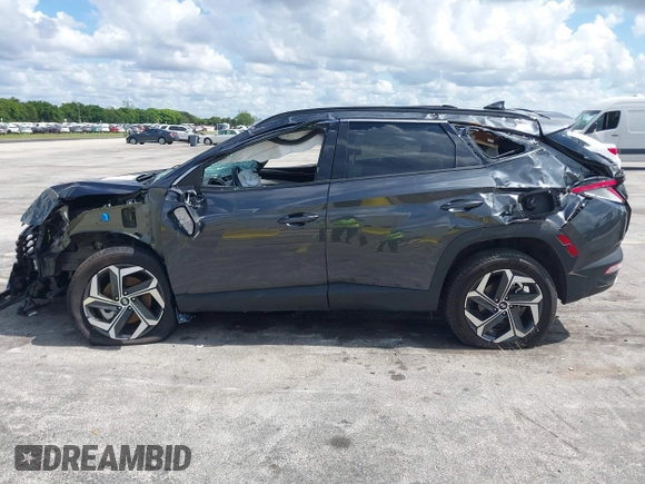 2024 Hyundai Tucson Limited with VIN 5NMJECDE7RH359453, listed as a IAAI auction lot 42552239 with 32,950 mi miles and . Bid and sale history available at DreamBid. Image 14.