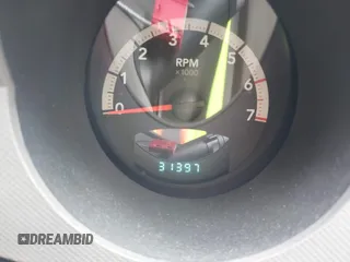 2008 Dodge Nitro SXT z VIN 1D8GT28K98W113494, wystawiony jako IAAI lot #41728030 z przebiegiem 31 397 mil mil oraz . Historia ofert i sprzedaży dostępna na DreamBid. Obrazek 7.