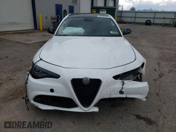 2019 Alfa Romeo Giulia Ti Sport with VIN ZARFANBN9K7622450, listed as a Copart auction lot 50780443 with 0 mi miles. Bid and sale history available at carsss.com. Image 5.