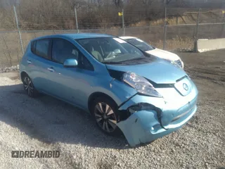 2015 Nissan LEAF SV with VIN 1N4AZ0CP6FC314977, listed as a IAAI auction lot 36240240 with 1 mi miles. Bid and sale history available at carsss.com. Image 1.