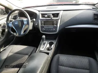 2018 Nissan Altima 2.5 S with VIN 1N4AL3APXJC125599, listed as a Copart auction lot 52539695 with 108,852 mi miles and Salvage Title. Bid and sale history available at carsss.com. Image 8.