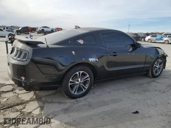 2014 Ford Mustang V6 with VIN 1ZVBP8AM5E5271972, listed as a Copart auction lot 84694344 with 149,041 mi miles and Salvage title. Bid and sale history available at DreamBid. Image 3.