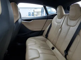 2016 Tesla Model S 90D with VIN 5YJSA1E26GF133699, listed as a Copart auction lot 62703535 with Not provided miles and Salvage title. Bid and sale history available at DreamBid. Image 10.