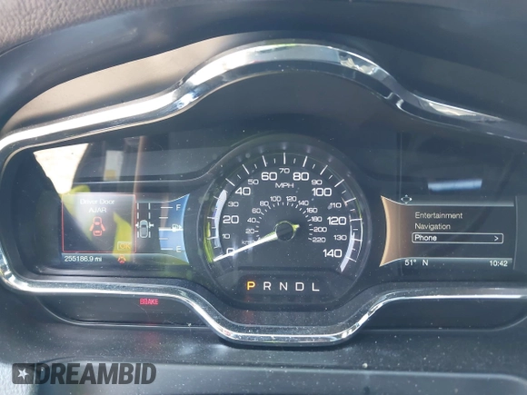 2019 Lincoln MKT with VIN 2LMHJ5NK2KBL03273, listed as a IAAI auction lot 42071546 with 255,186 mi miles and . Bid and sale history available at DreamBid. Image 7.